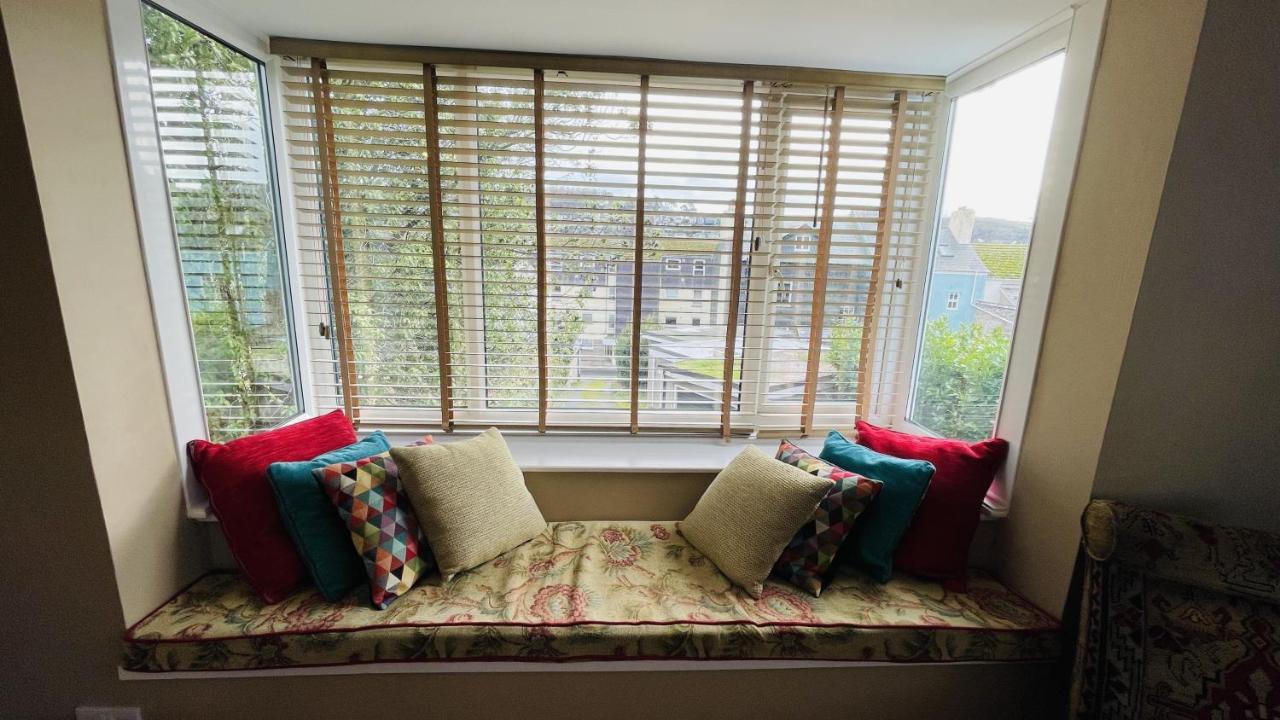 Number 20 - Central, Classic Style, Private And Parking Dartmouth Buitenkant foto